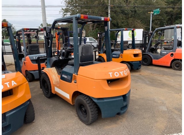 Buy A Forklift Toyota 7fg30 From Japan
