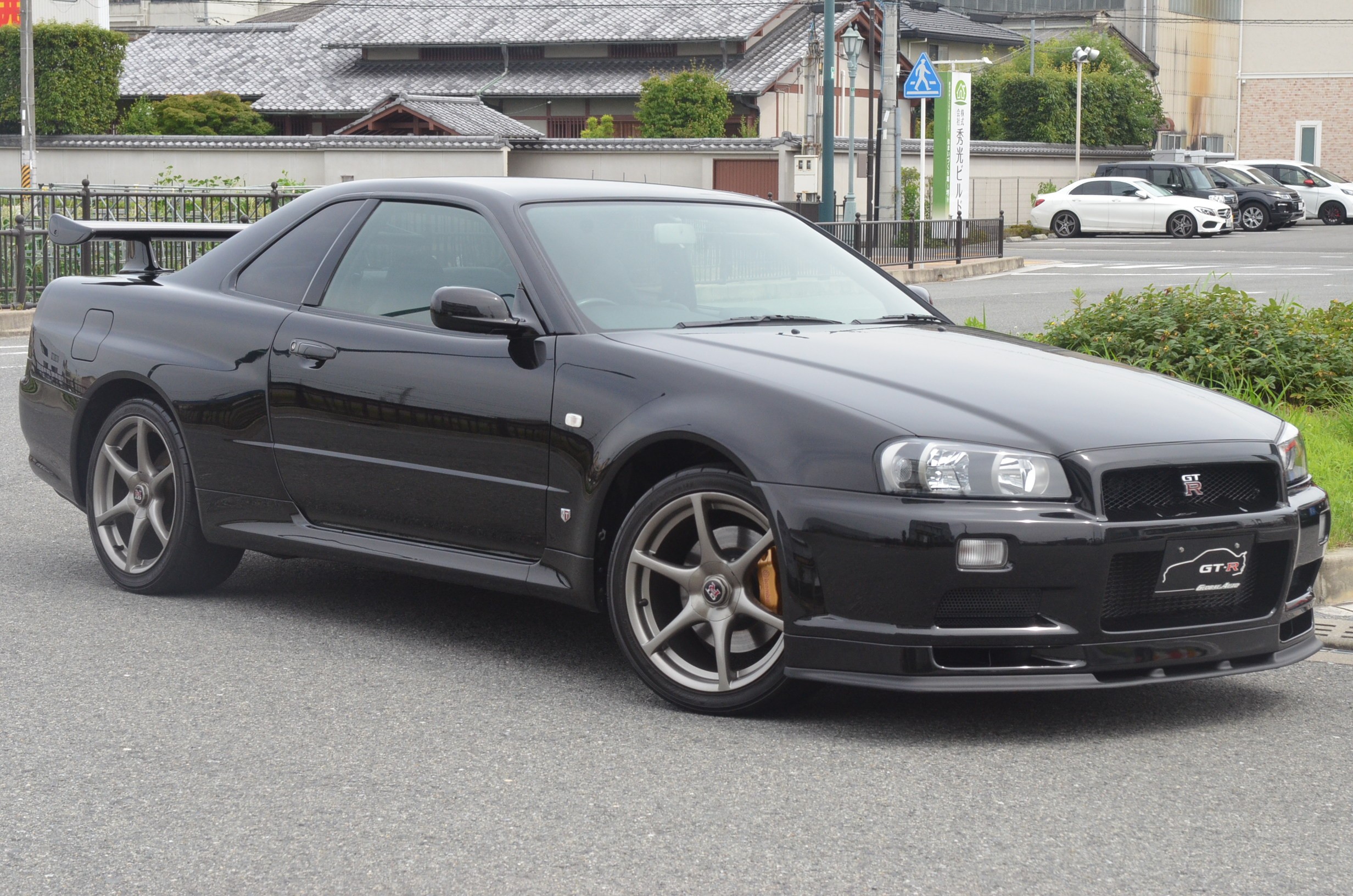 Buy A Nissan Skyline Gt R Bnr34 From Japan