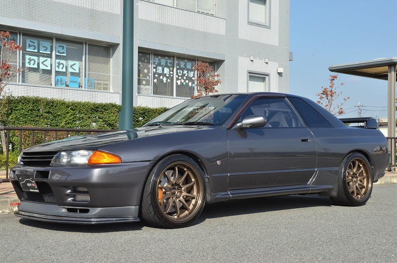 nissan skyline gt 32