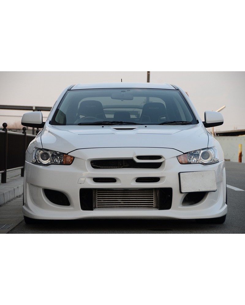 Buy a sports car Mitsubishi Lancer GSR Evolution X from Japan