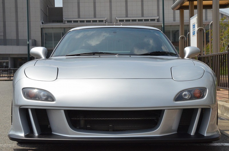 Buy a sports car Mazda RX-7 TYPE RS from Japan