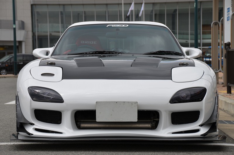 Buy a sports car Mazda RX-7 Type R Bathurst from Japan